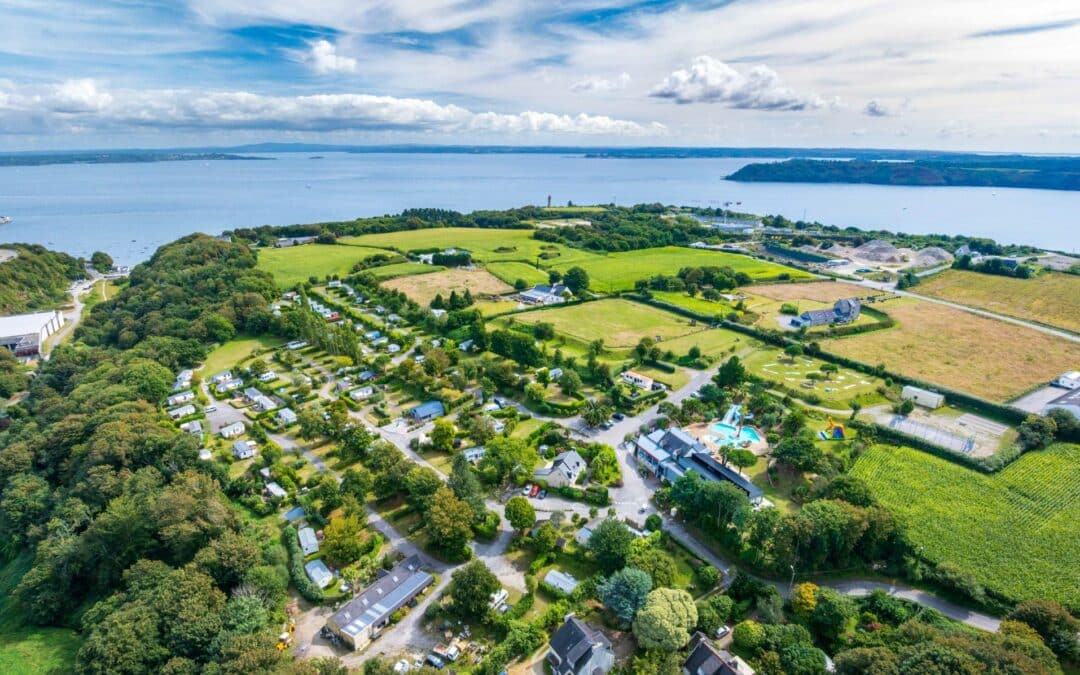 emplacement camping bord de mer finistere