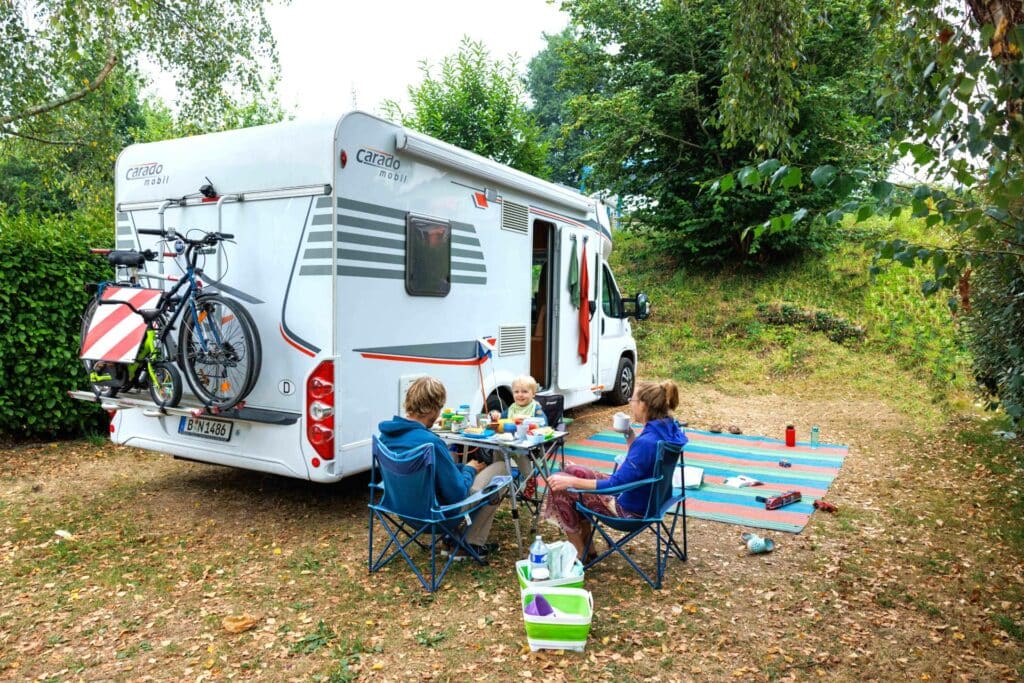 emplacement camping car finistere camping du goulet