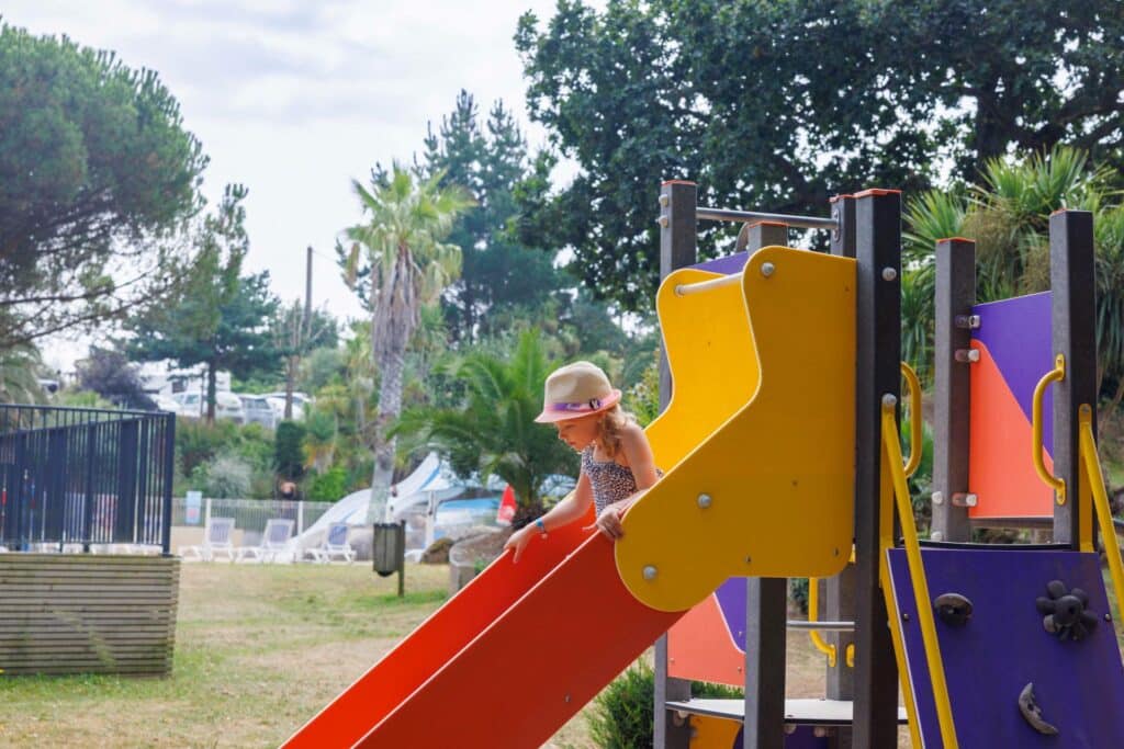 jeux enfant camping du goulet