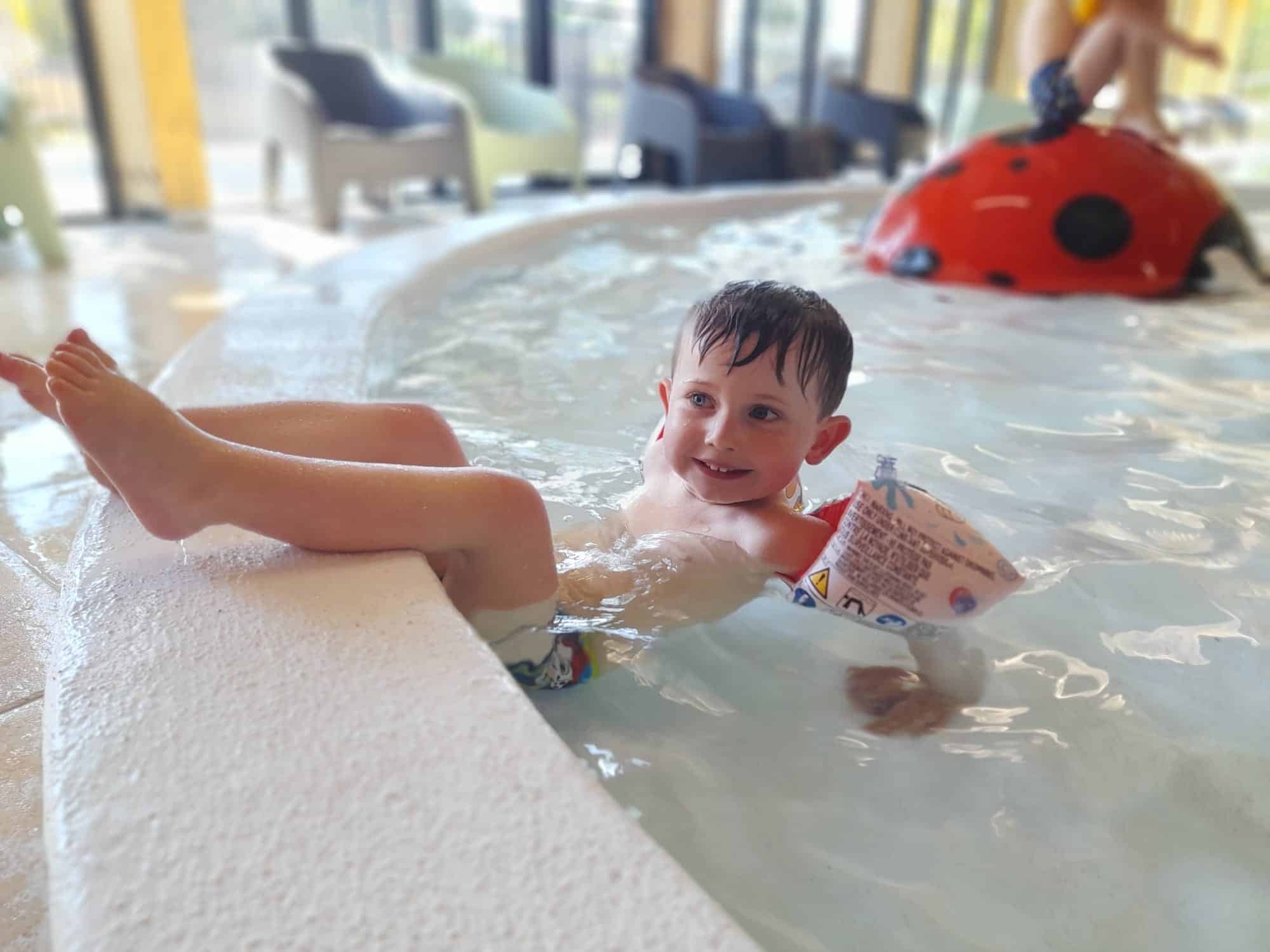 piscine camping finistere enfants
